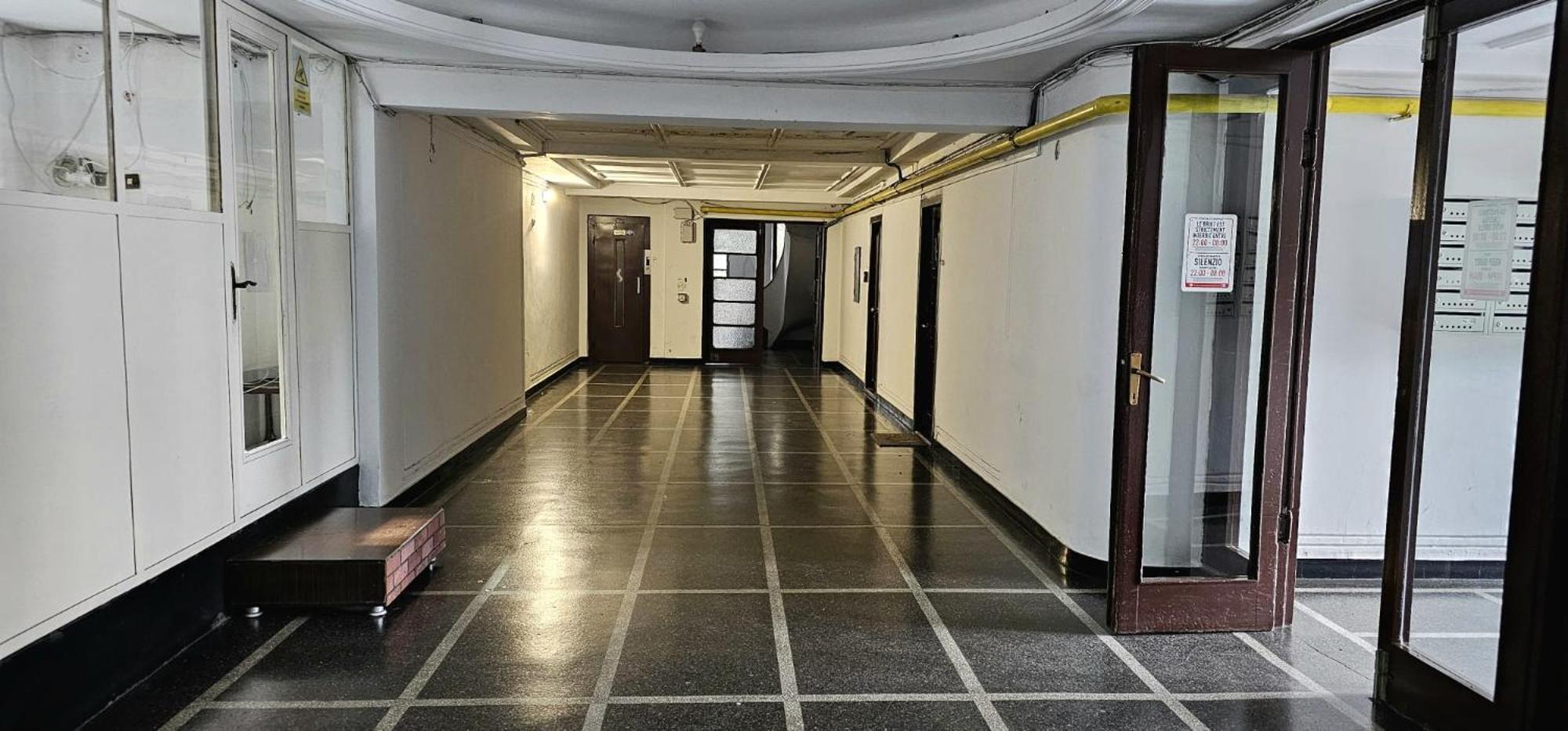 Tantra Studio 1 Conta Universitate Bükreş Dış mekan fotoğraf